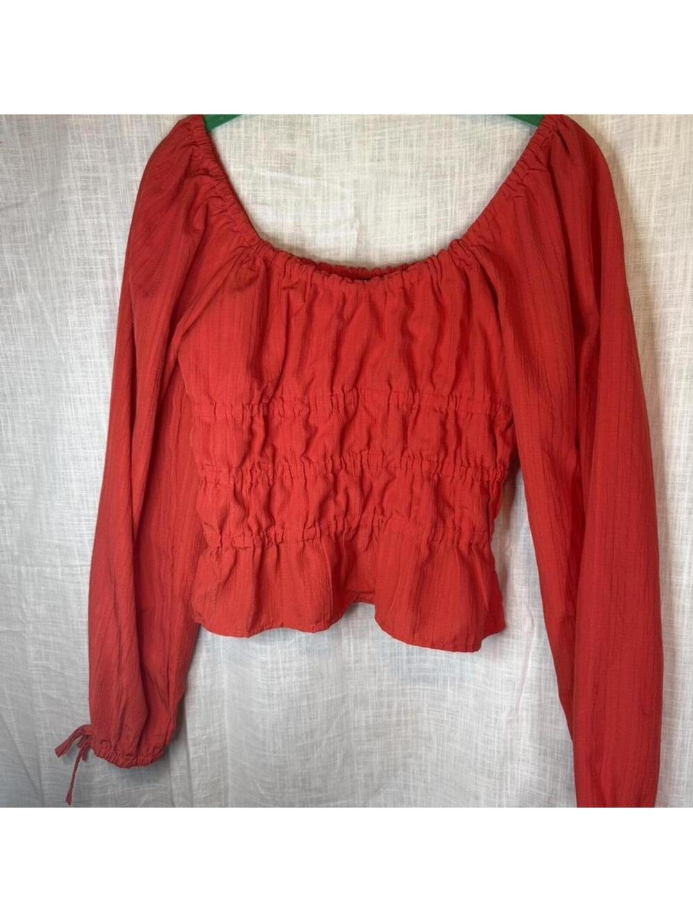 Better Unsaid Red long sleeve blouse ruched M